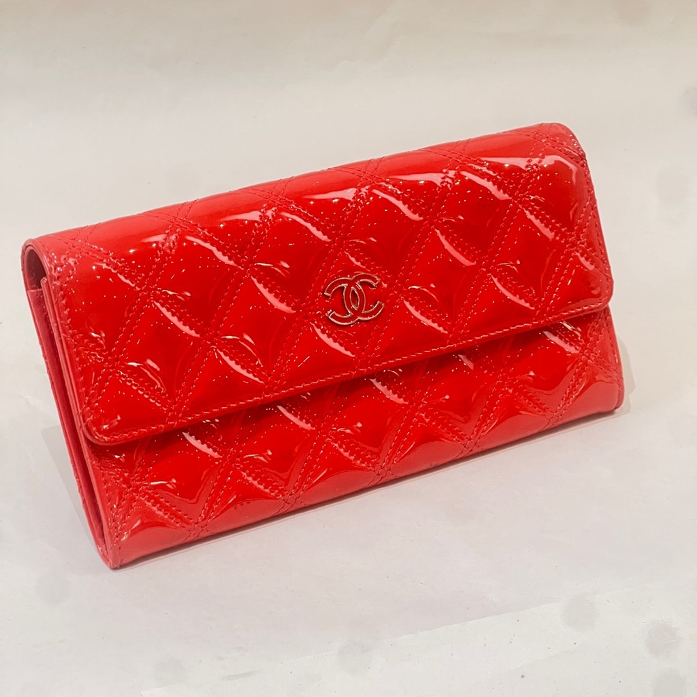 Chanel Glossy Red Quilted Wallet
